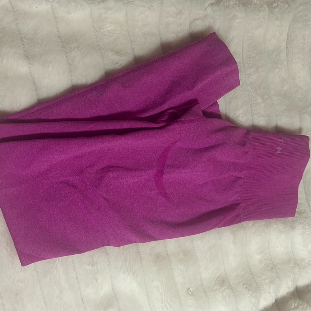 Nvgtn contour legging